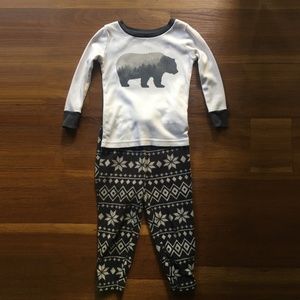 Old Navy | Bear Long Sleeve + Flannel Pants